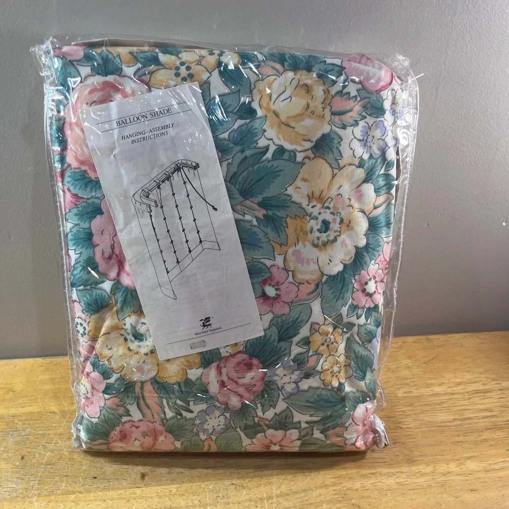 Vtg Givenchy Atelier Martex Clemenceau Floral Balloon Shade 88x90 Pink NEW